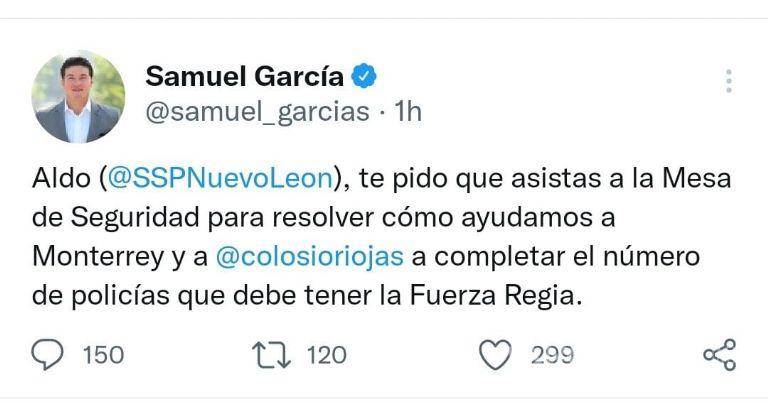 $!Samuel García ‘resbala’, confunde a policías con equipo de basquetbol