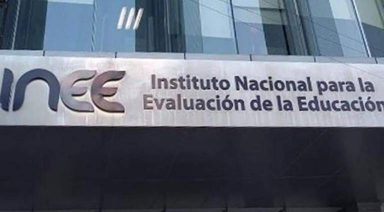 Especialistas consultados coinciden en que la pérdida de estas mediciones limita la capacidad para identificar rezagos, conocer qué funciona en las aulas y corregir la política educativa, al tiempo que advierten que la prueba PISA, aplicada por la OCDE cada tres años, concentra ahora buena parte del diagnóstico internacional sobre los aprendizajes, mientras se debilitan los instrumentos para evaluar los contenidos del currículo mexicano.