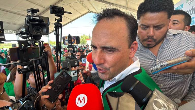 Coahuila busca mantener su competitividad mediante infraestructura, seguridad y servicios públicos eficientes, aseguró el gobernador Manolo Jiménez.