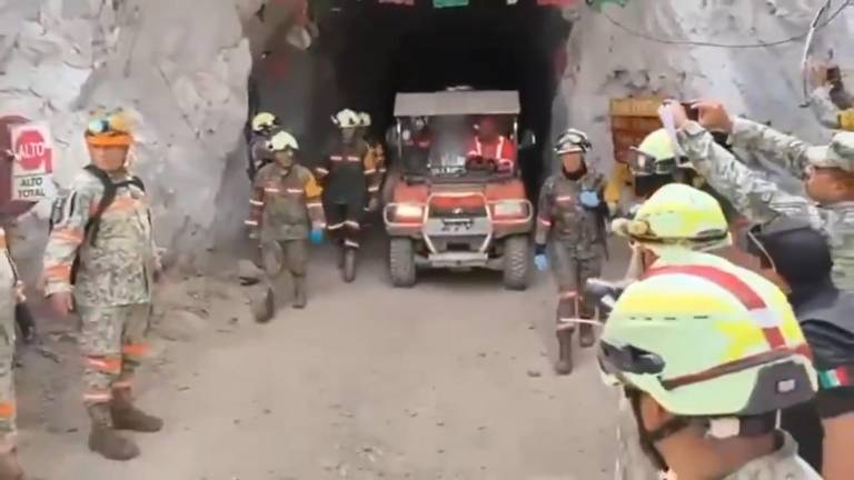 El gobierno federal confirmó un fallecimiento, mantiene la búsqueda de otra persona y reportó más de 312 horas de trabajo continuo.