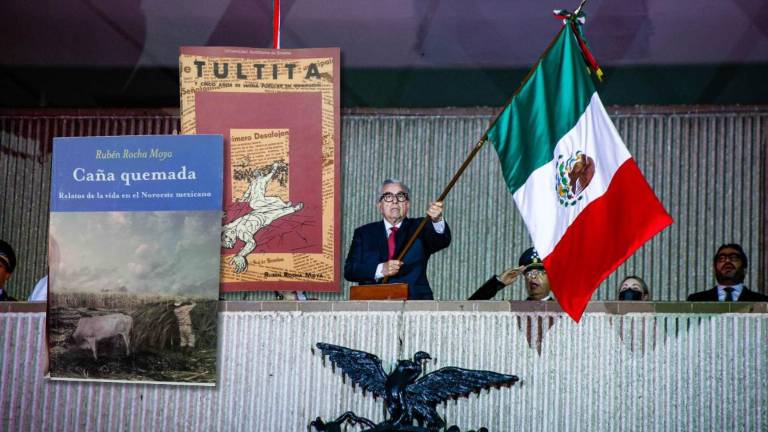 Además de su actividad política, Rubén Rocha se ha dedicado también a escribir libros de lucha social, política de ese estado, así como cuentos, novelas y relatos de la vida del noreste mexicano.