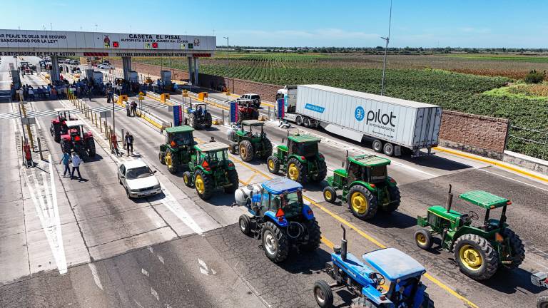 Disminuyen los bloqueos carreteros en México.