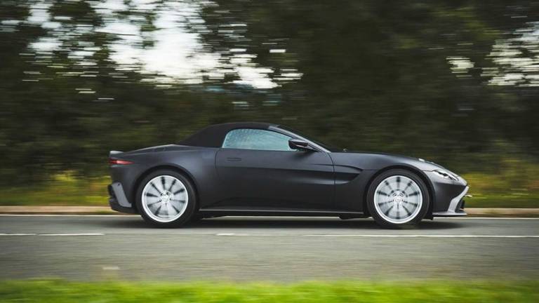 $!Aston Martin deja ver un poco su Vantage Roadster 2020 antes de su lanzamiento