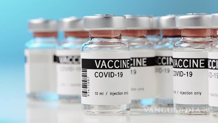Vacuna COVID-19 obligatoria debe discutirse, señala presidenta de la Comisión Europea