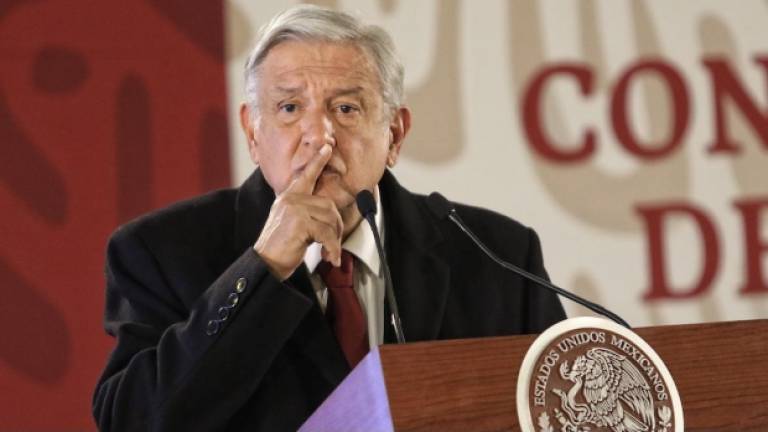 $!Arremete López Obrador Vs Fitch Ratings por calificación a PEMEX. Les llama “hipócritas”, “cómplices” y “charlatanes”