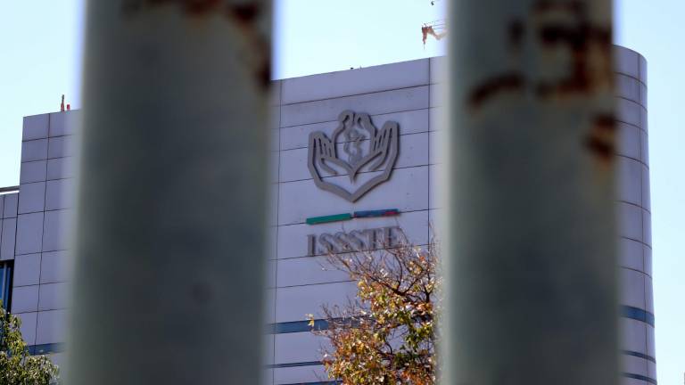 Lack of health, diagnostic equipment, abuse and lack of communication as described by patients. $! Lack of sanitation and diagnostic equipment, abuse and lack of communication as described by patients.