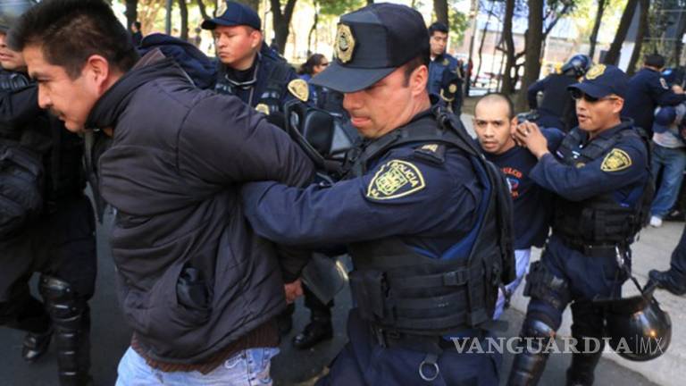 Detienen a 14 personas con 200 kilos de mariguana en un predio invadido en Tepito