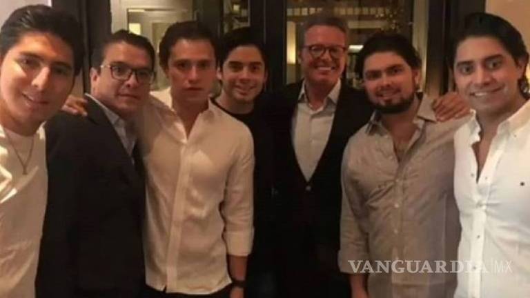 Se viraliza foto de Luis Miguel con 'mirreyes' hijos de Peña Nieto y Osorio Chong