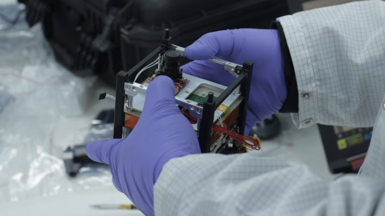 $!El presupuesto para el área espacial en México queda muy lejos de lo que invierten otros países.