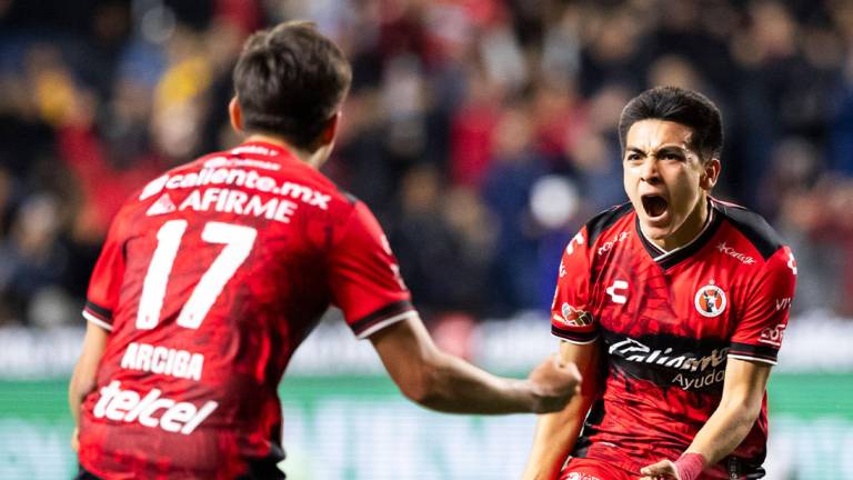 Gilberto Mora marcó en el triunfo 3-0 de Xolos ante Tigres en la Ida de los Cuartos de Final del Apertura 2025,.