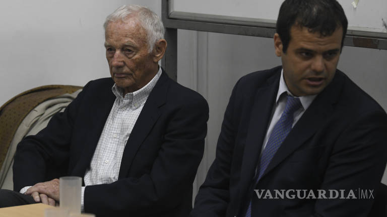 Dan entre 10 y 15 años de prisión a ex directivos de Ford por delitos en la dictadura argentina
