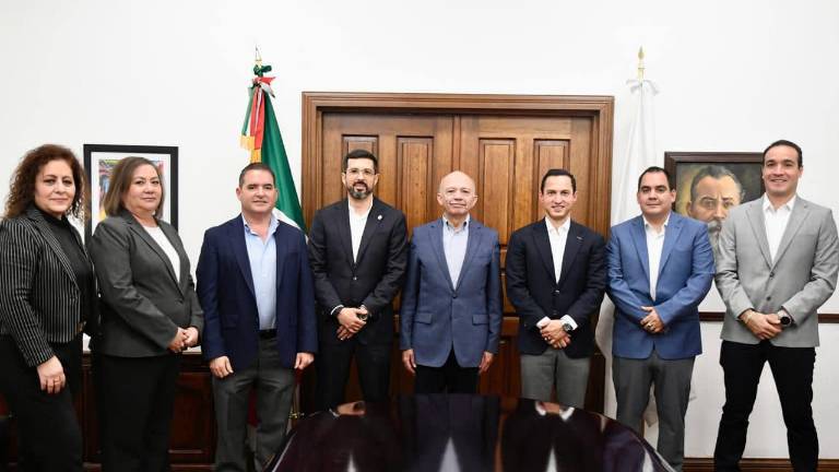 La nueva dirigencia se reunió con el secretario de Gobierno, Óscar Pimentel, para fortalecer la coordinación institucional y la modernización notarial.