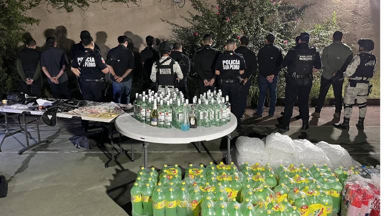 Un reporte de vecinos ruidosos concluyó en un operativo de la Policía de San Pedro para ‘reventar’ una fiesta clandestina donde convivían al menos 350 menores de edad entre 14 y 17 años con alcohol, drogas y música.