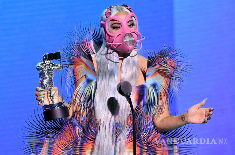 $!Lady Gaga es la Artista del Año en los MTV VMA’S
