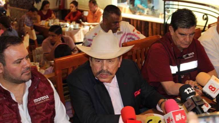 $!El empresario minero Armando Guadiana, candidato de Morena a la gubernatura de Coahuila, declaró su patrimonio de 10 terrenos y enlistó 14 empresas con las que tiene interés.