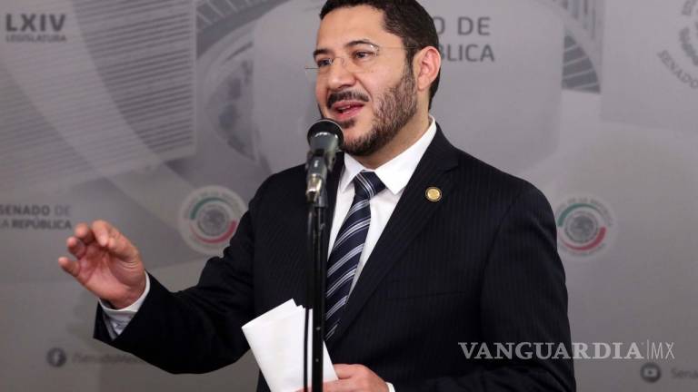 Martí Batres pide no usar el tema de género para evitar su reelección en el Senado