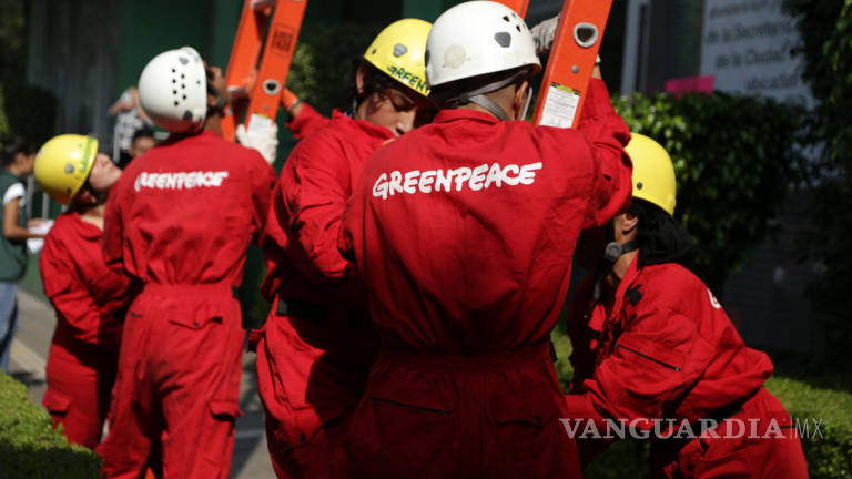 'Sugiere' Greenpeace renuncia de Villalobos y Nahle por descuido del medio ambiente