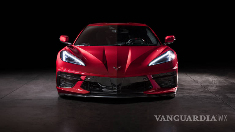 Así es el nuevo Chevrolet Corvette 2020, un 'Ferrari norteamericano' con motor central de 495 hp