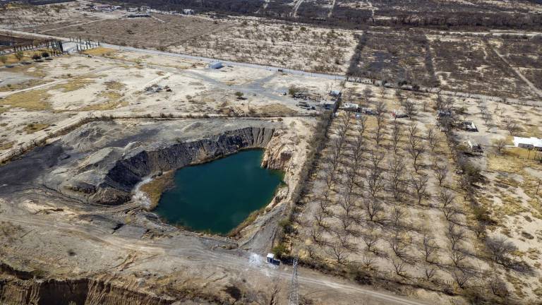 $!Los tajos provocados por la minería de carbón son pasivos laborales que no ha atendido la autoridad federal.