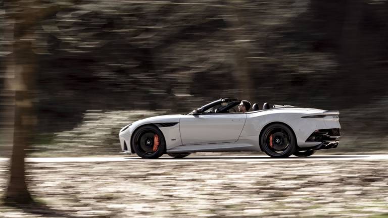 $!Aston Martin DBS Superleggera Volante, el convertible más veloz de la marca ha llegado