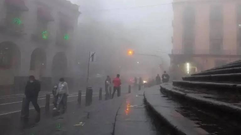 Se esperan fuertes lluvias, temperaturas bajo cero, vientos de hasta 80 km/h y oleaje de más de 2 metros, según el SMN.