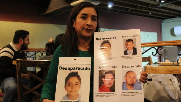 $!La señora Lourdes Herrera ha buscado a su hijo, esposo y cuñados desde hace 13 años. Para ella, la incertidumbre diaria es un “crimen” hacia las familias de una persona desaparecida.