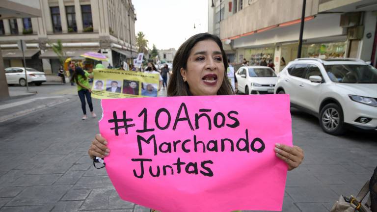 $!Lourdes Herrera, madre, esposa y cuñada de personas desaparecidas en una marcha para exigir justicia.