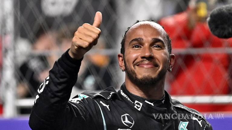 Queda Hamilton en pole position por error de Verstappen en GP de Arabia Saudita; Checo en quinto