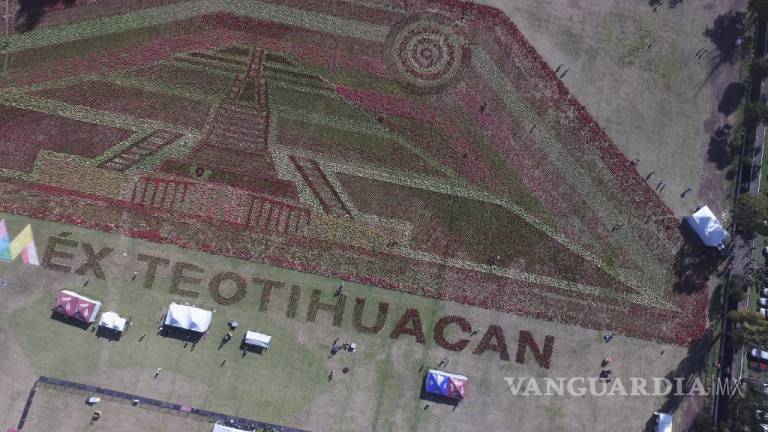 Tapete floral de Teotihuacán rompe récord Guinness