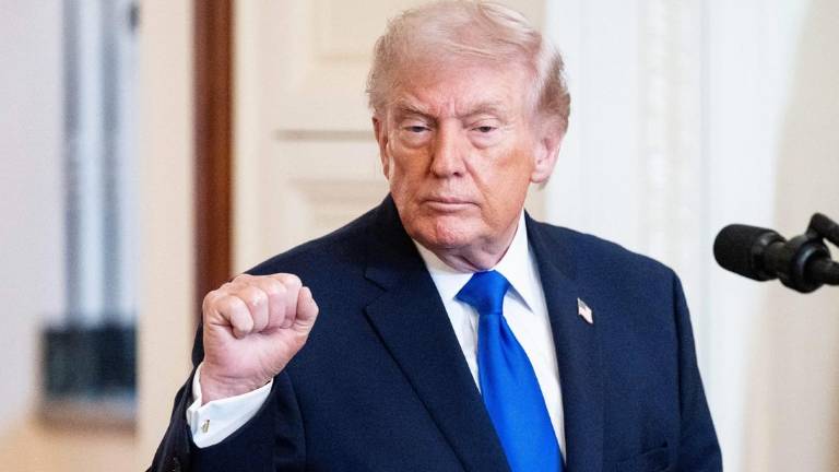 l presidente de Estados Unidos, Donald Trump, mencionó ante la prensa la posibilidad de una “toma amistosa de Cuba” mientras Washington intensifica la presión sobre la isla.