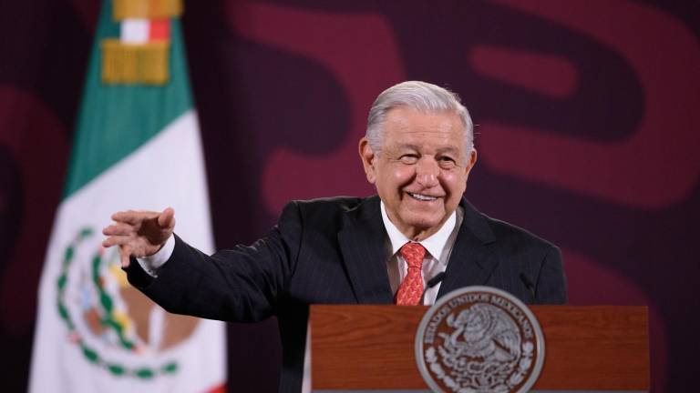 López Obrador hace un llamado al instituto para que resuelva el tema de registros para voto en la modalidad digital | Foto: Especial
