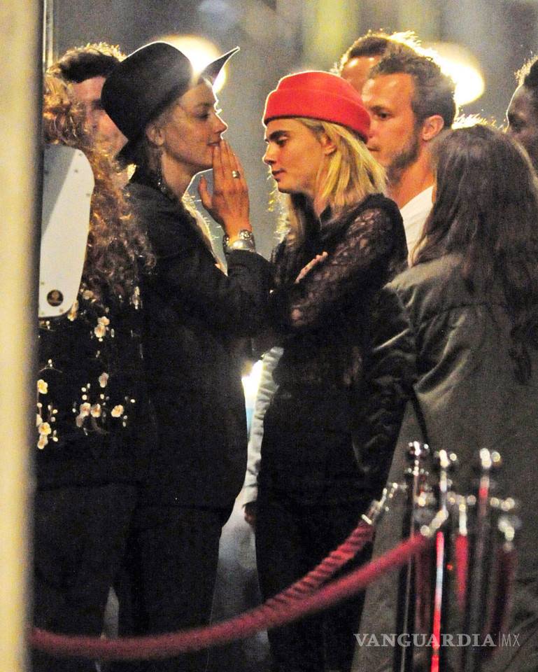 $!‘NRDA’: les niegan la entrada a un antro a Margot Robbie, Amber Heard y Cara Delevingne