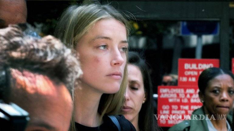 $!Amber Heard se ve feliz tras denunciar a Johnny Depp por violencia de género