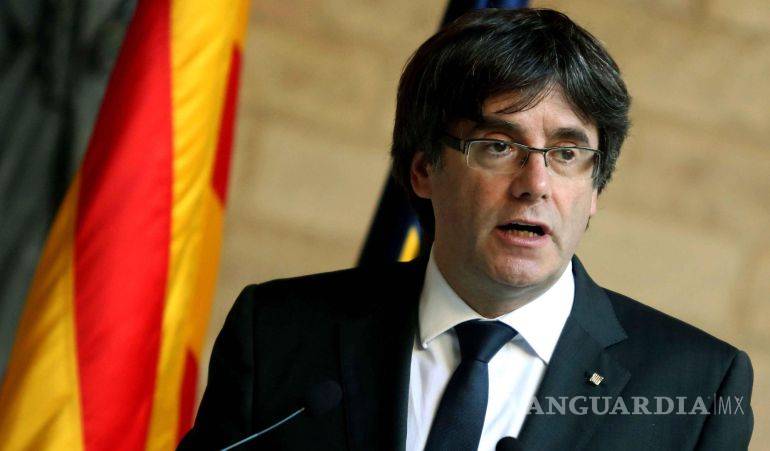 Puigdemont no se da por destituido y mantiene el pulso contra el Gobierno