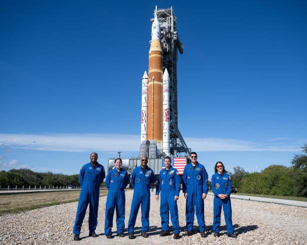 La NASA informó que mantendrá la ventana de lanzamiento de Artemis II, que marcará el regreso del ser humano a la órbita de la Luna tras más de medio siglo, para el viernes 6 de marzo.