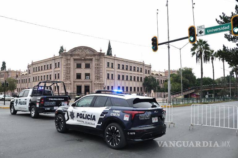 $!Mantendrán bloqueo en Carranza; alumnos del Tec Saltillo aplazan diálogo al miércoles