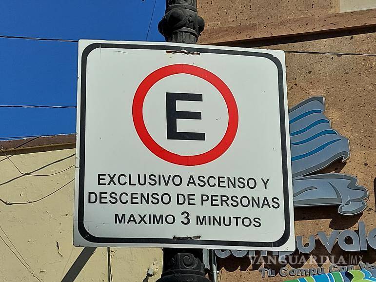 $!Esta es la calle ‘sin ley’ de Saltillo, ciudadanos reclaman que falta cultura vial