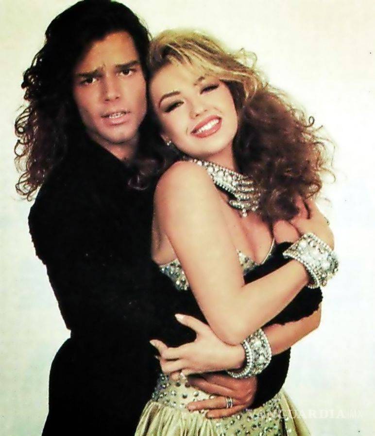 $!¿La oyen, la escuchan? Estas fueron las relaciones de Thalía antes de casarse; te va sorprender quién es el número cuatro