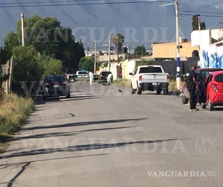 Hallan dos cuerpos embolsados en Saltillo