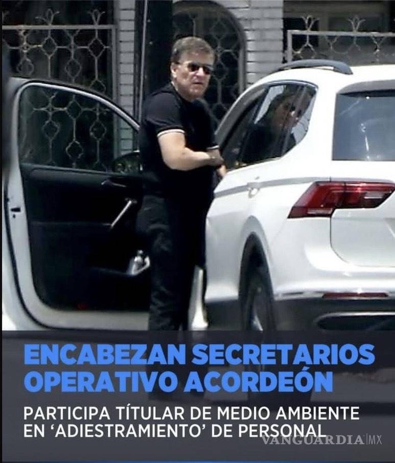 $!Un avezado fotógrafo de dicho medio, montó guardia en cierto domicilio particular y cazó al titular del Medio Ambiente, Alfonso Martinez Muñoz.