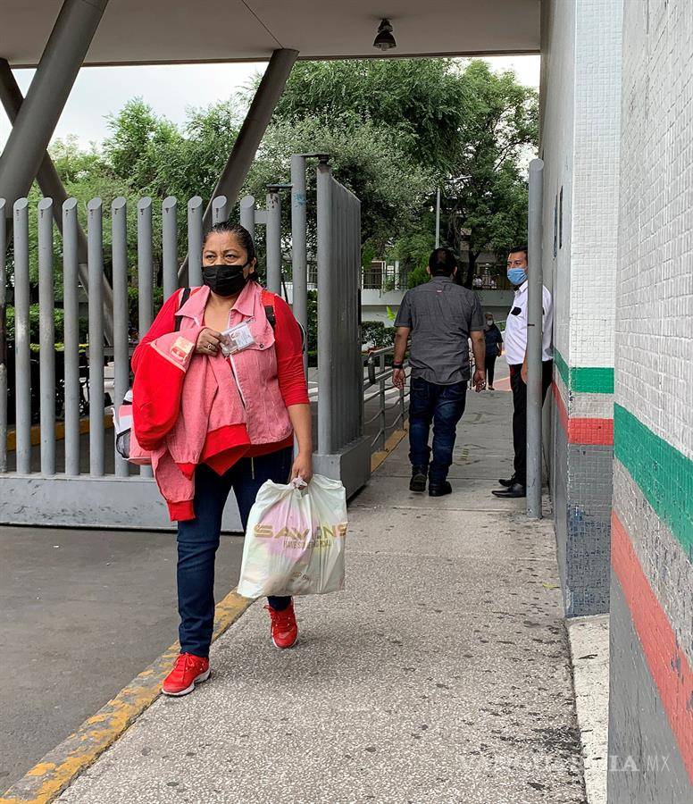 $!Así vive un médico residente la pandemia del COVID-19 en un hospital mexicano