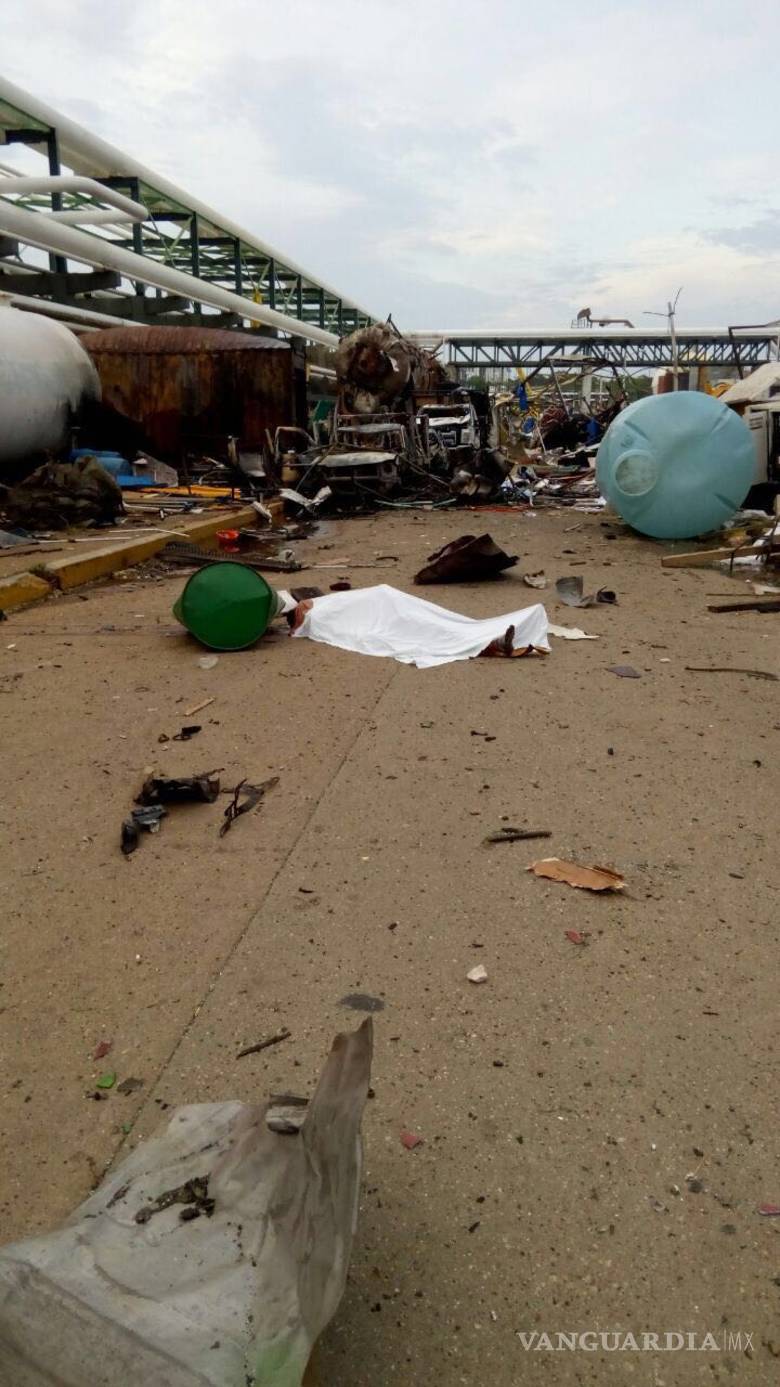 $!Así explotó la petroquímica Pajaritos en Coatzacoalcos (video)