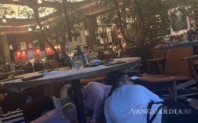 Así se vivió la balacera en la Plaza Artz Pedregal (videos)