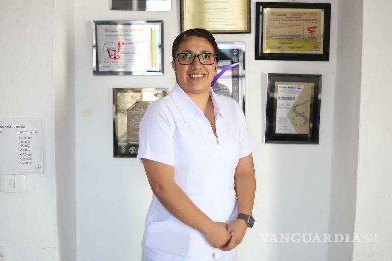 $!Karina formará parte del equipo de la Escuela de Estudios Técnicos de Enfermería de Saltillo.