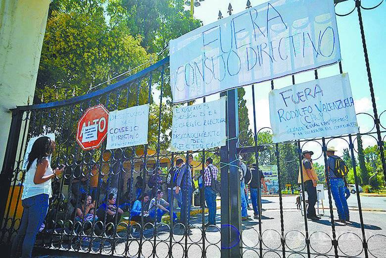 Ya llevan 3 días en huelga de hambre los estudiantes de la Narro; solicitan elecciones sin intervención del Rector