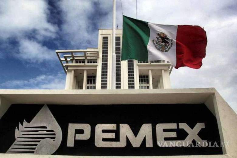 La actual baja en producción de Pemex afectaría a los estados, asegura Moody’s