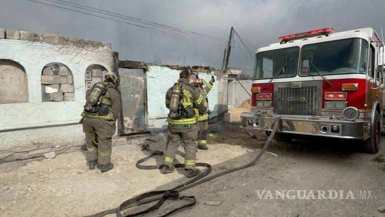 $!Vecinos de Valle de las Aves denuncian problemas constantes con los habitantes de la casa incendiada.