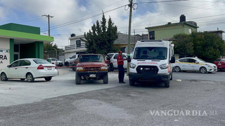 $!El cuerpo fue trasladado al Semefo para determinar la causa de muerte.