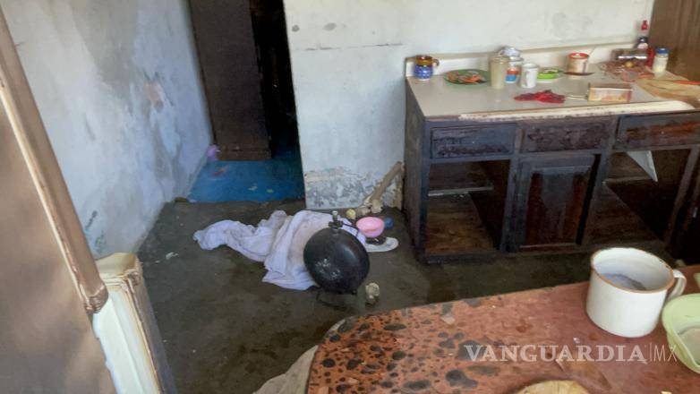 $!El inmueble presentó daños en la cocina.