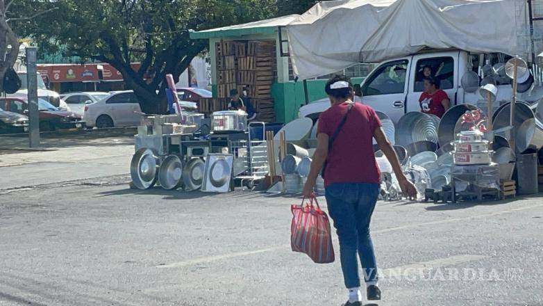 $!A pesar de la lesión, Delfina decidió no ser trasladada al hospital y continuar con sus quehaceres en el mercado.